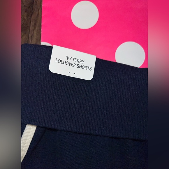 NWT VS PINK Size LARGE Fold Over Shorts. Navy Blue Dog Logo. - Picture 4 of 6